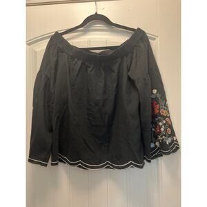 Umgee Women’s Bell Sleeve Embroidered Floral Off Shoulder Boho‎ Top Size S Black